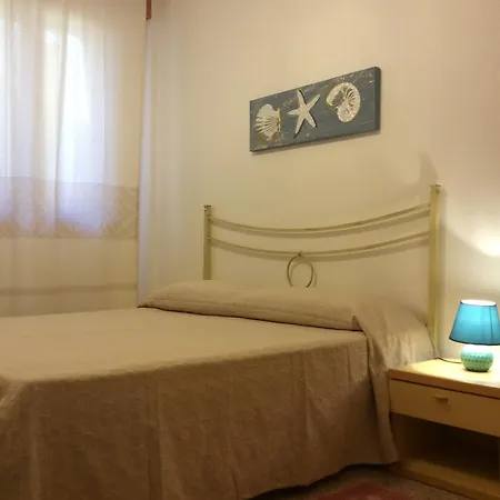 ベッド・アンド・ブレックファスト B&B E Appartamenti Stella Maris カーラゴノネ